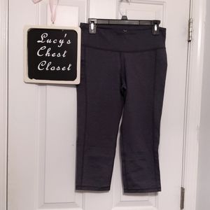ACTIVE BY OLD NAVY CAPRI LEGGINGS M